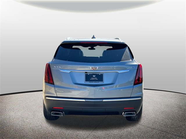 2025 Cadillac XT5 Luxury photo 3