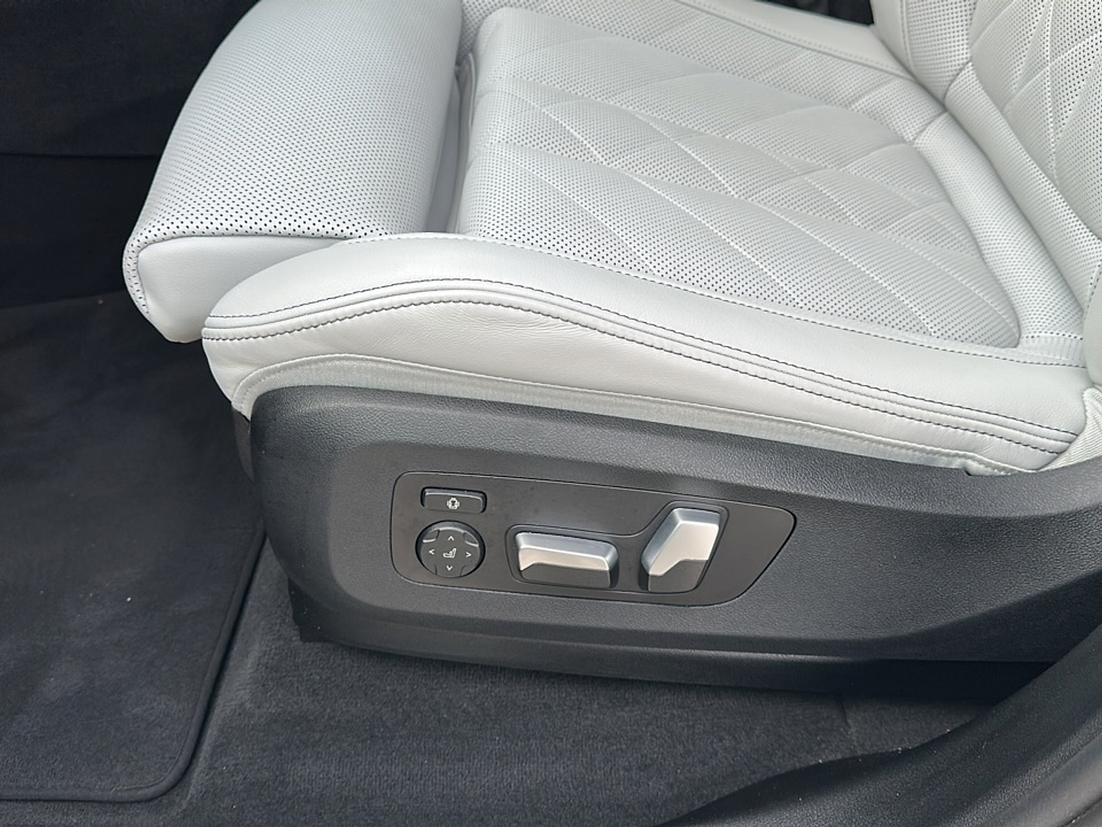 2024 Bmw X5 sDrive40i photo 4