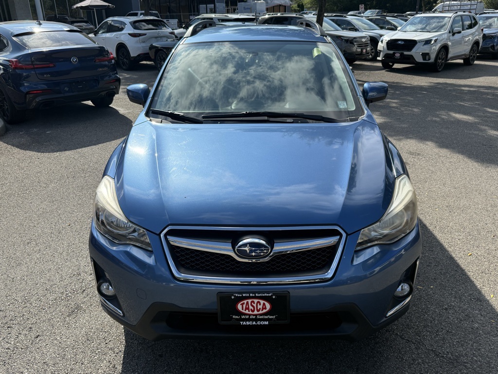 2016 Subaru Crosstrek 2.0i Premium photo 2