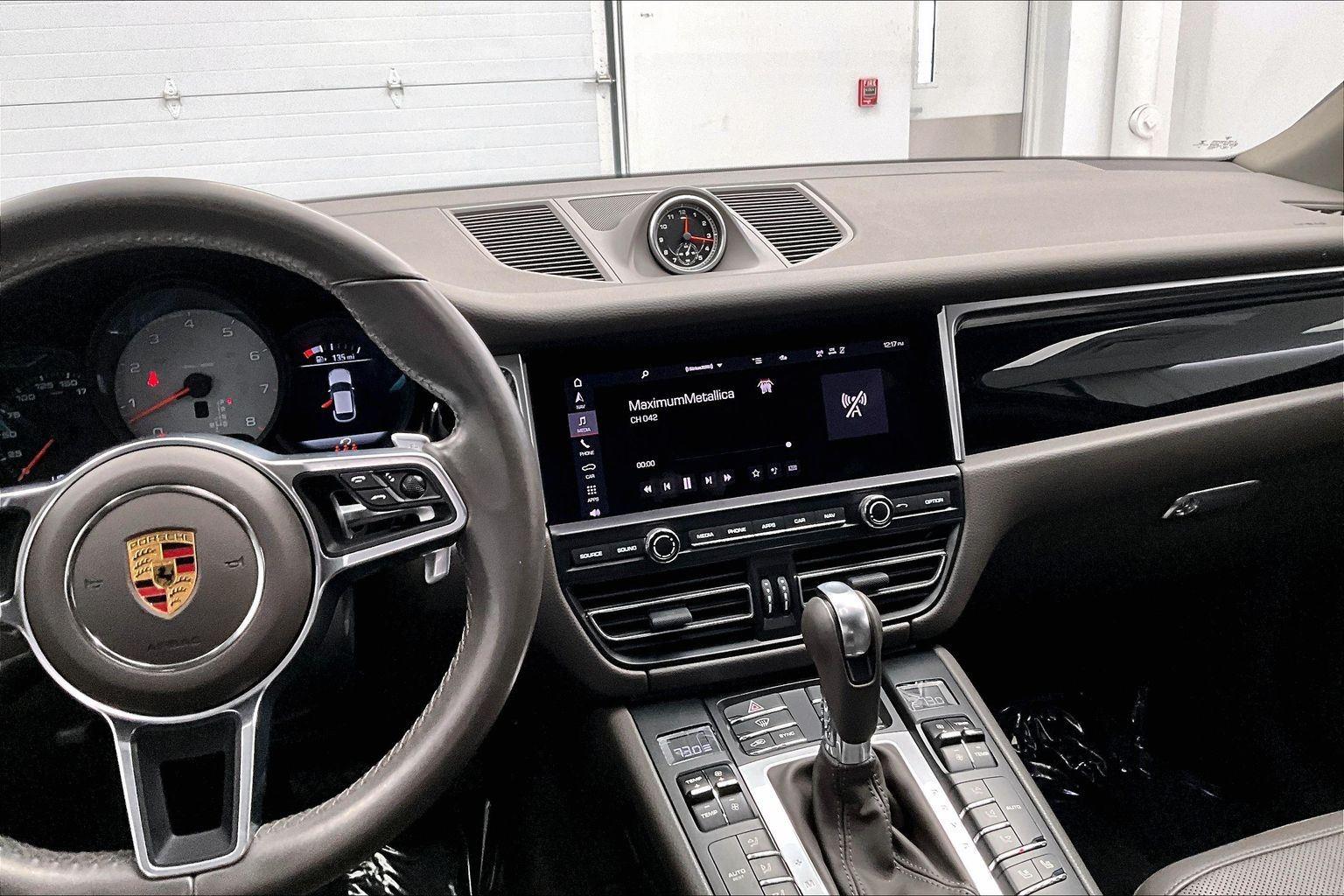 2021 Porsche Macan S photo 4