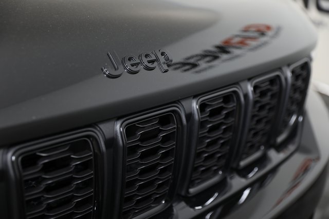 2025 Jeep Grand Cherokee Limited photo 22