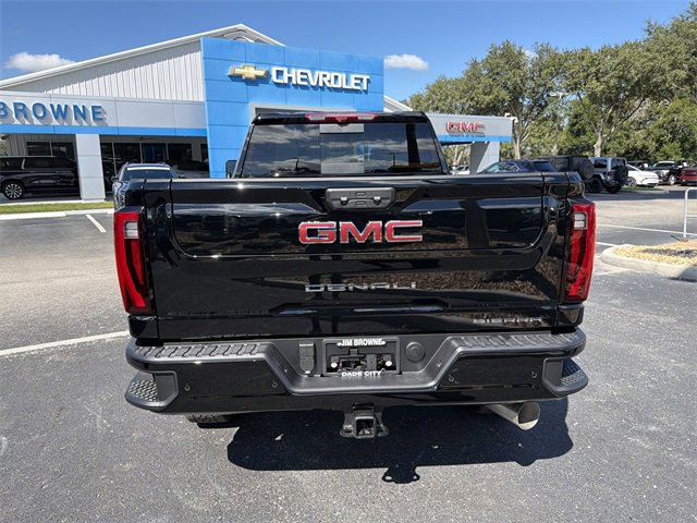 2026 Gmc Sierra 2500 HD Denali photo 3