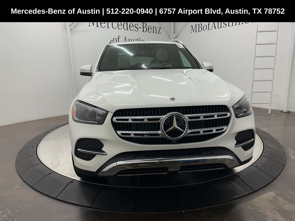 2026 Mercedes Benz GLE 450e 4MATIC photo 2