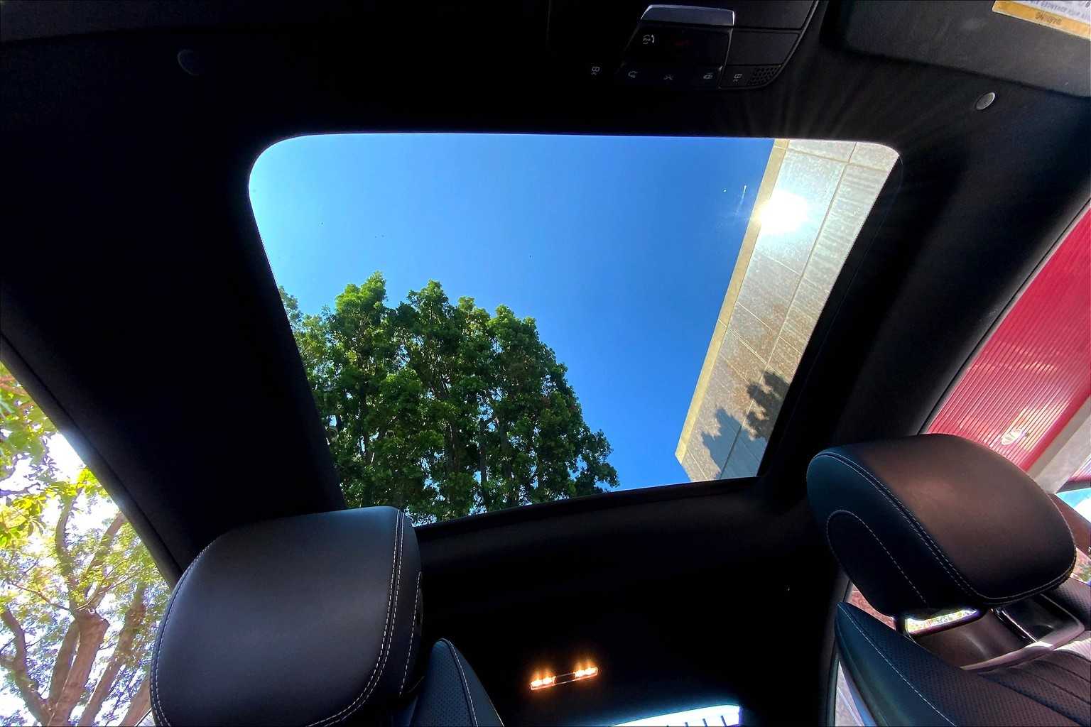 2022 Mercedes Benz E 450 photo 13