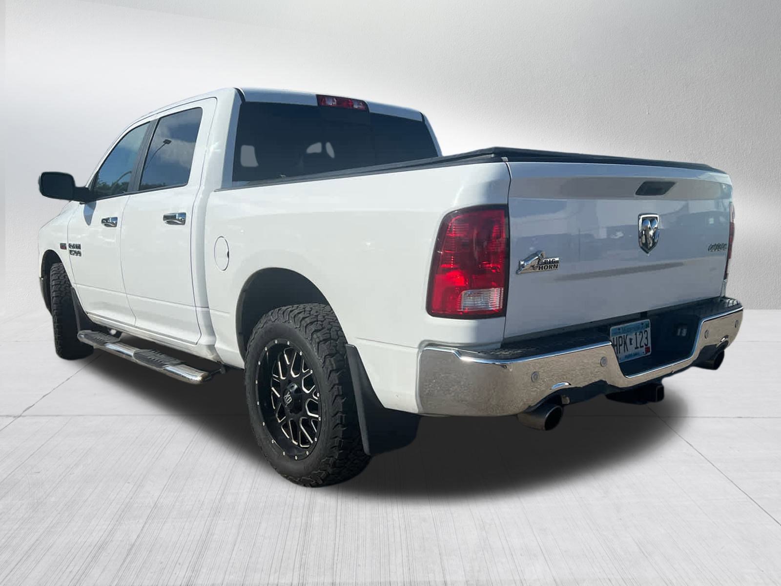 2016 Ram 1500 Big Horn photo 3