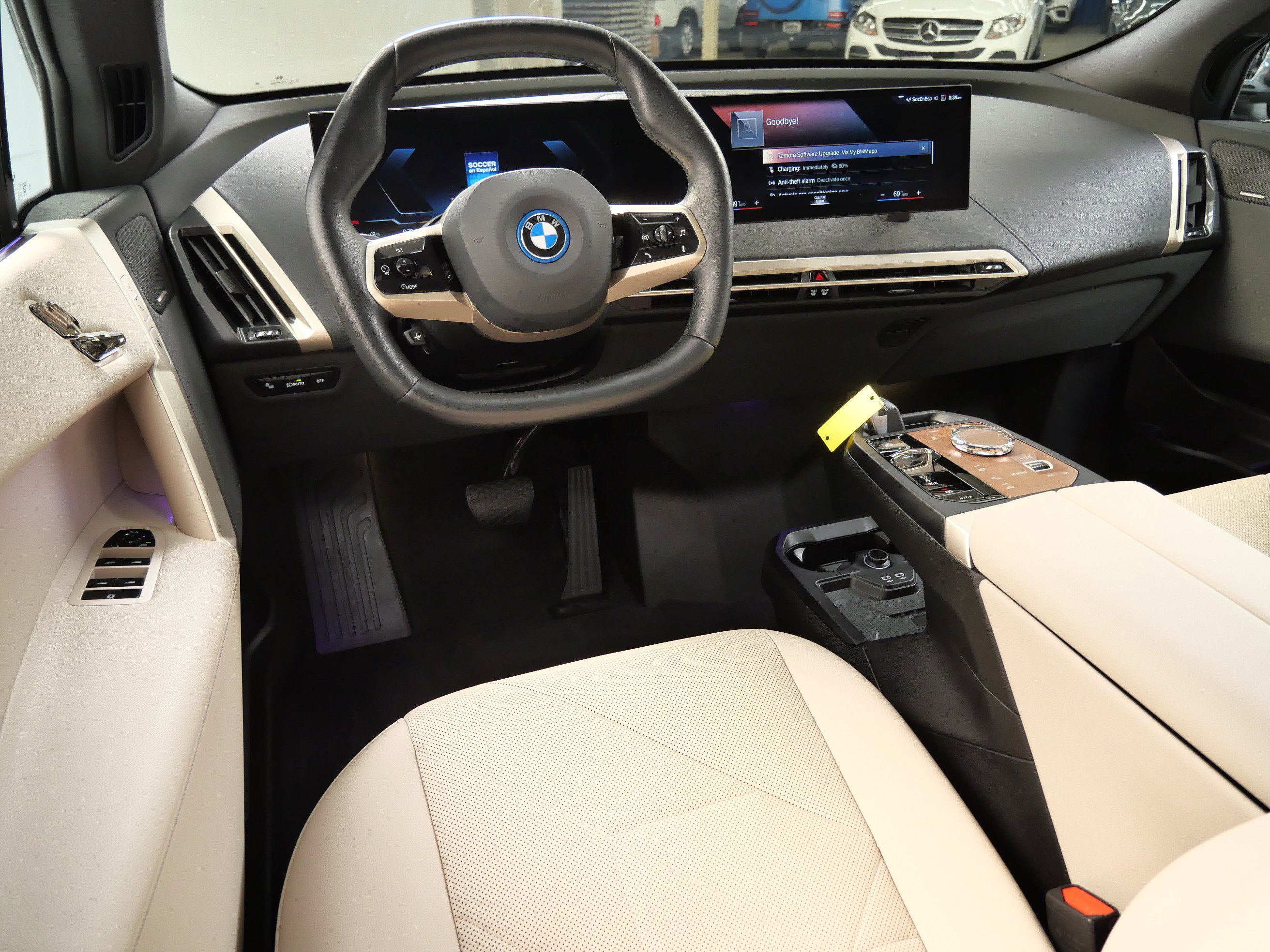 Used 2023 BMW iX Base with VIN WB523CF08PCL85367 for sale in Minnetonka, MN