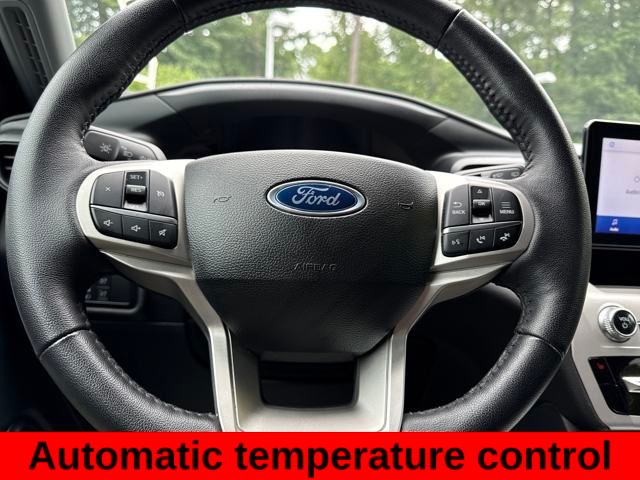 2024 Ford Explorer XLT photo 6