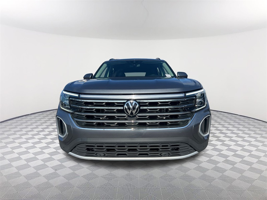 2024 Volkswagen Atlas SE Technology photo 2