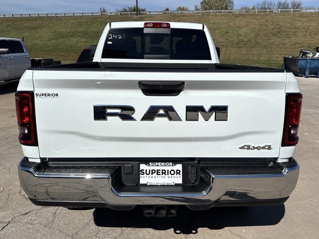 2026 Ram 3500 Tradesman photo 4