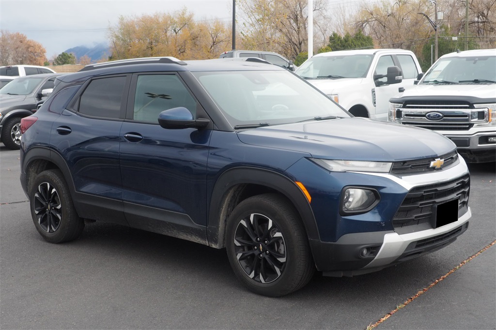 2022 Chevrolet Trailblazer LT photo 3