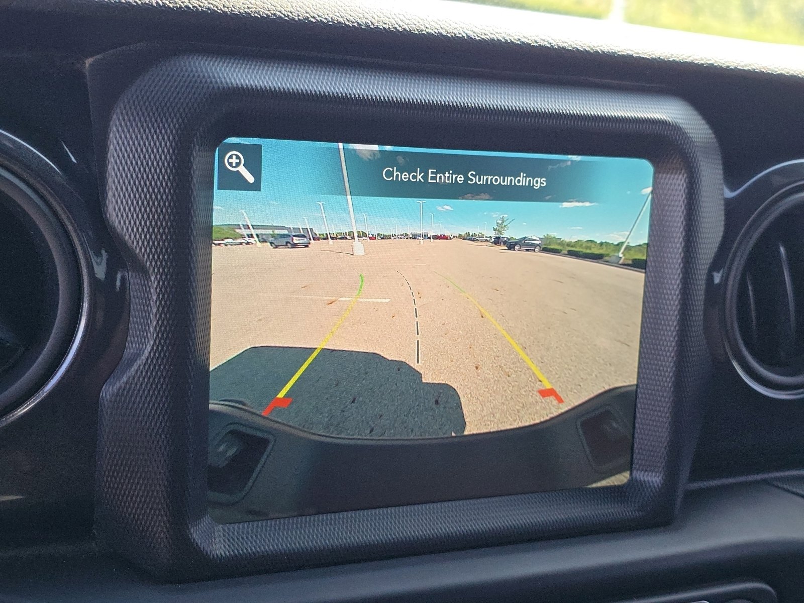 2022 Jeep Gladiator Altitude photo 9