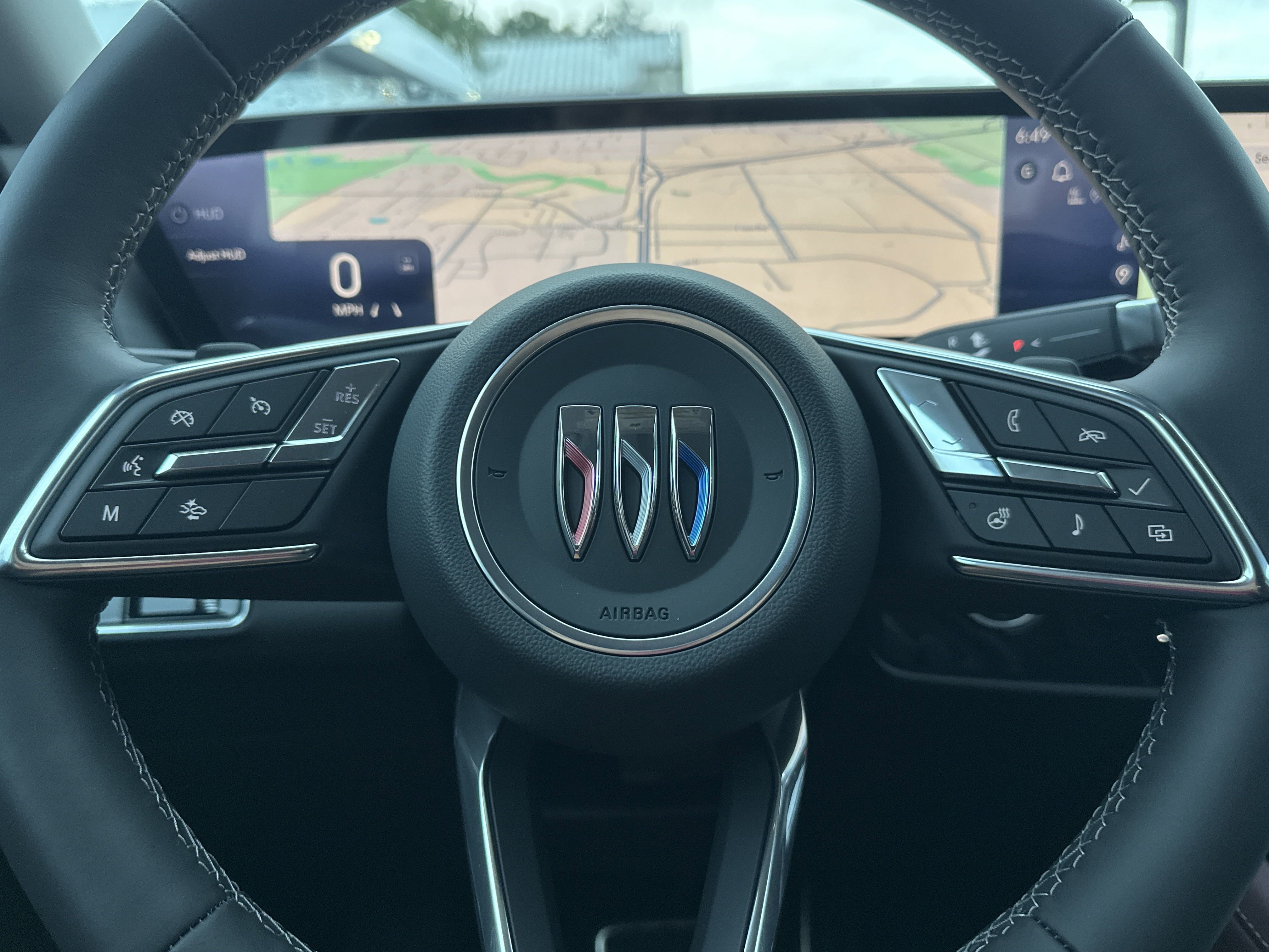 2025 Buick Envision Sport Touring photo 17