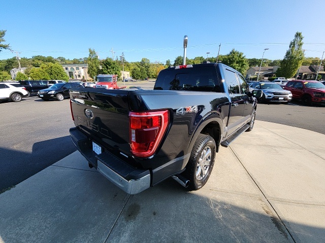 2021 Ford F-150 XLT photo 3