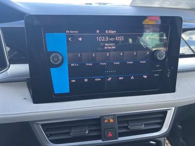 2025 Volkswagen Taos SE photo 20