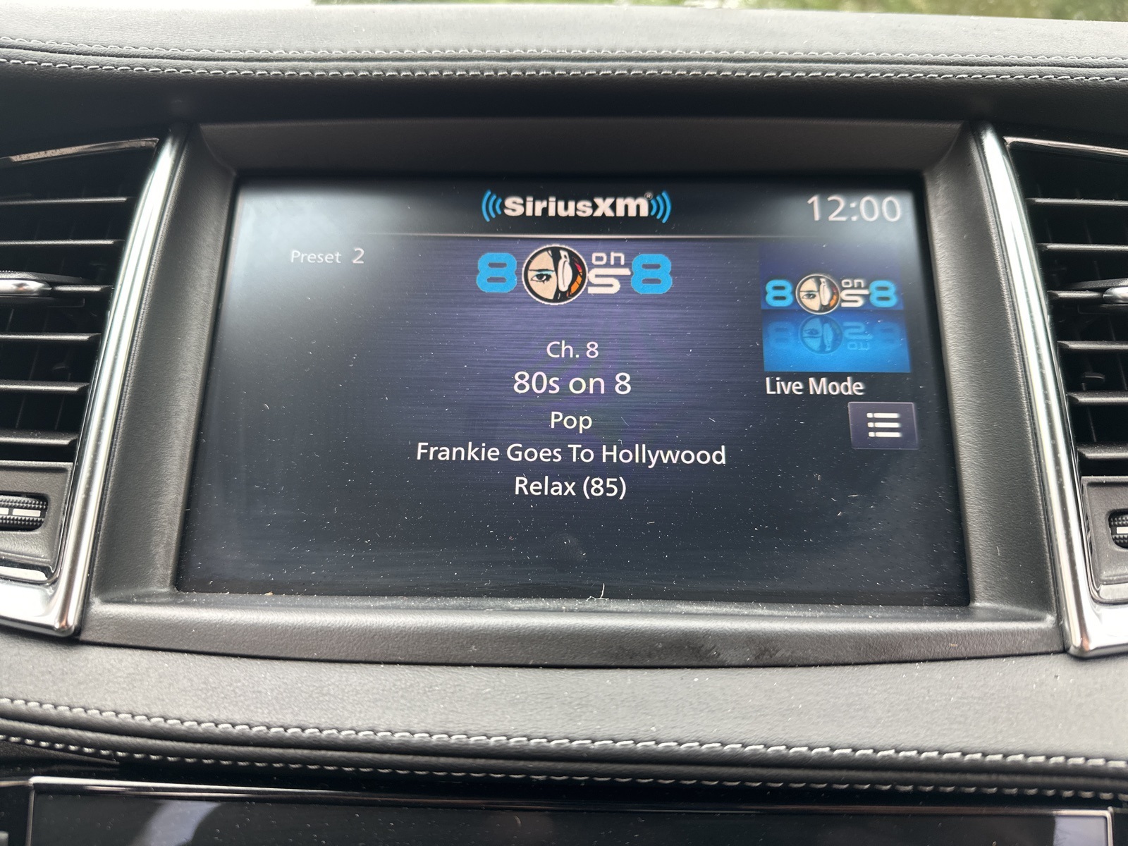 2023 INFINITI QX50 Luxe