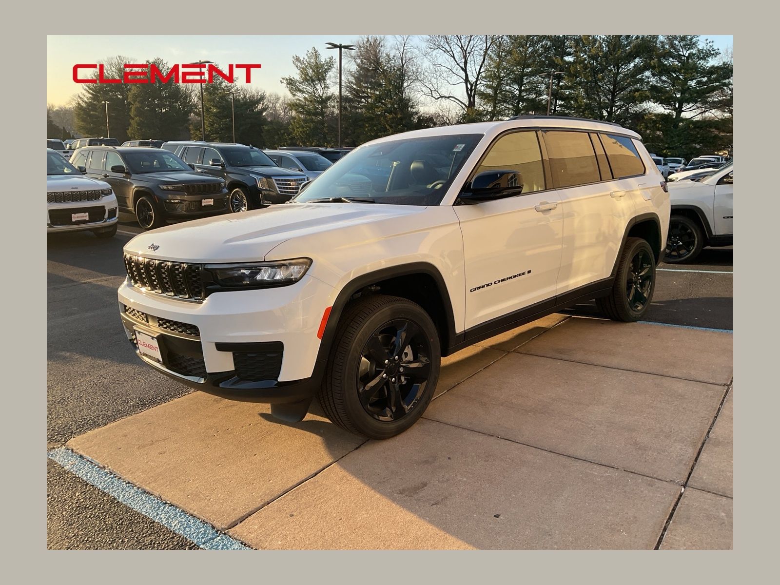 2025 Jeep Grand Cherokee L Altitude's photo