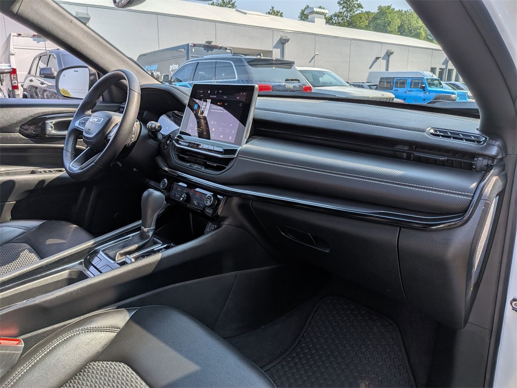 2022 Jeep Compass Altitude photo 21