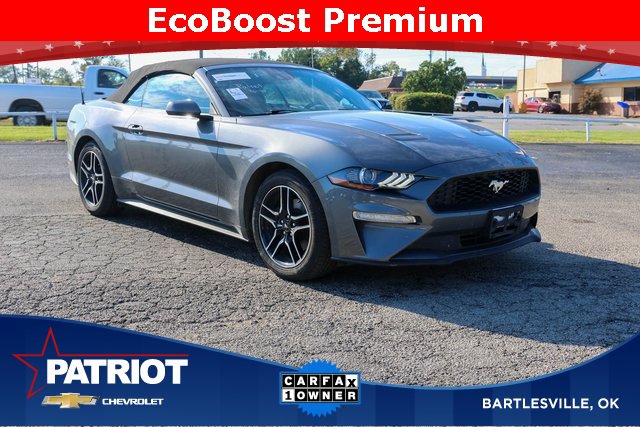 2023 Ford Mustang EcoBoost Premium's photo