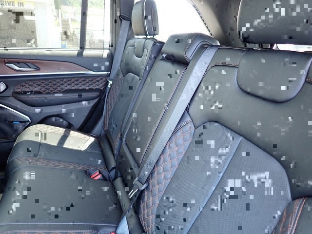 2022 Jeep Grand Cherokee Summit 4xe photo 11