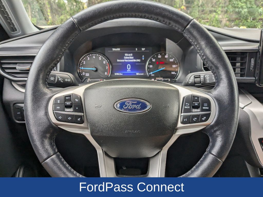 2022 Ford Explorer XLT photo 25