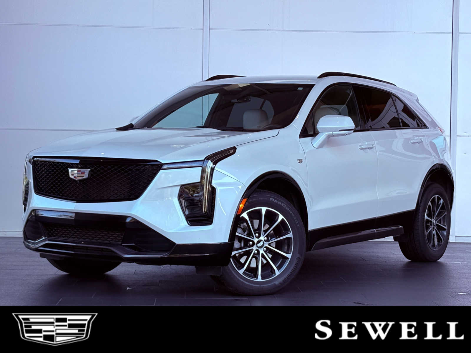 2024 Cadillac XT4 Sport's photo