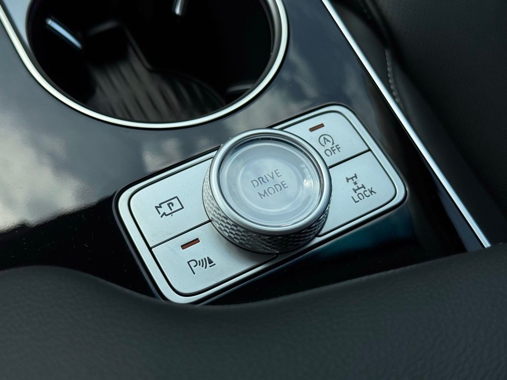 2025 Genesis GV80 2.5T AWD photo 33