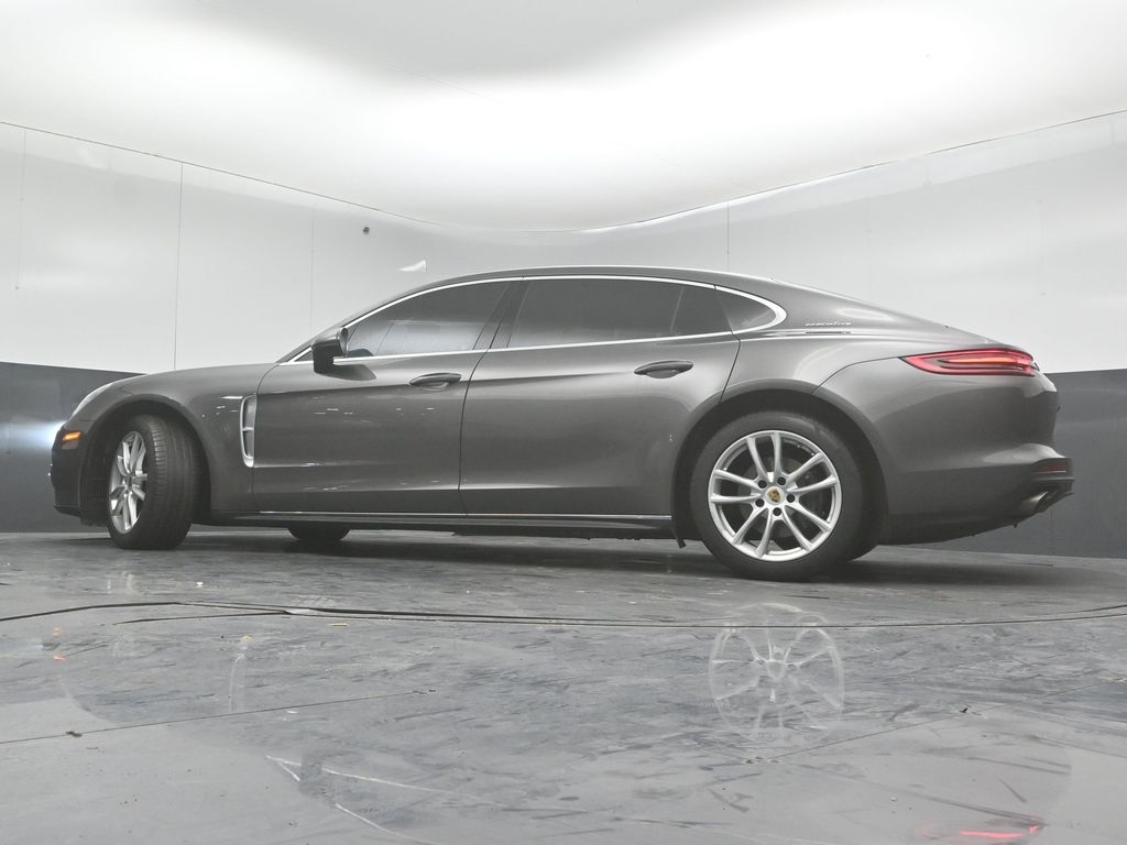2018 PORSCHE PANAMERA - Image 38