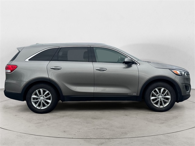 2016 Kia Sorento LX photo 6