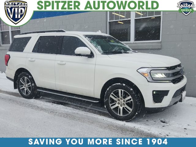 2023 Ford Expedition XLT's photo