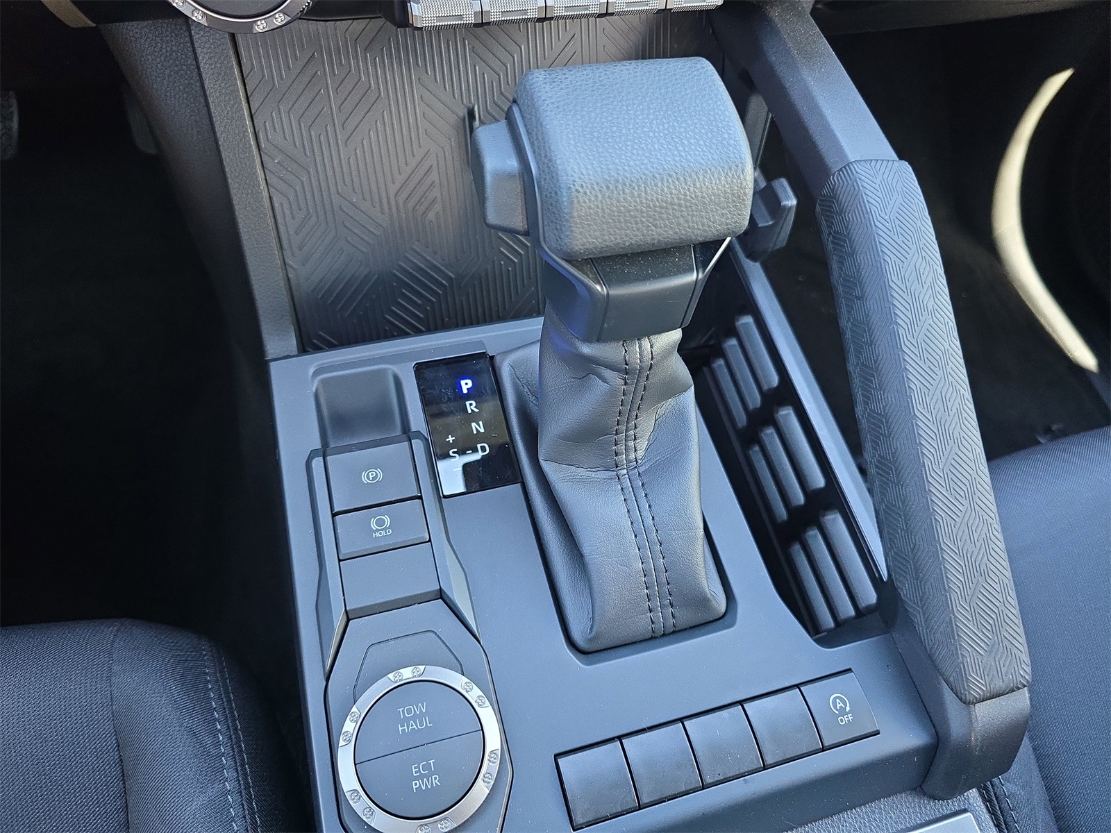 2025 Toyota Tacoma SR5 photo 20