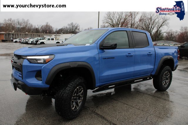 2025 Chevrolet Colorado ZR2 photo 2