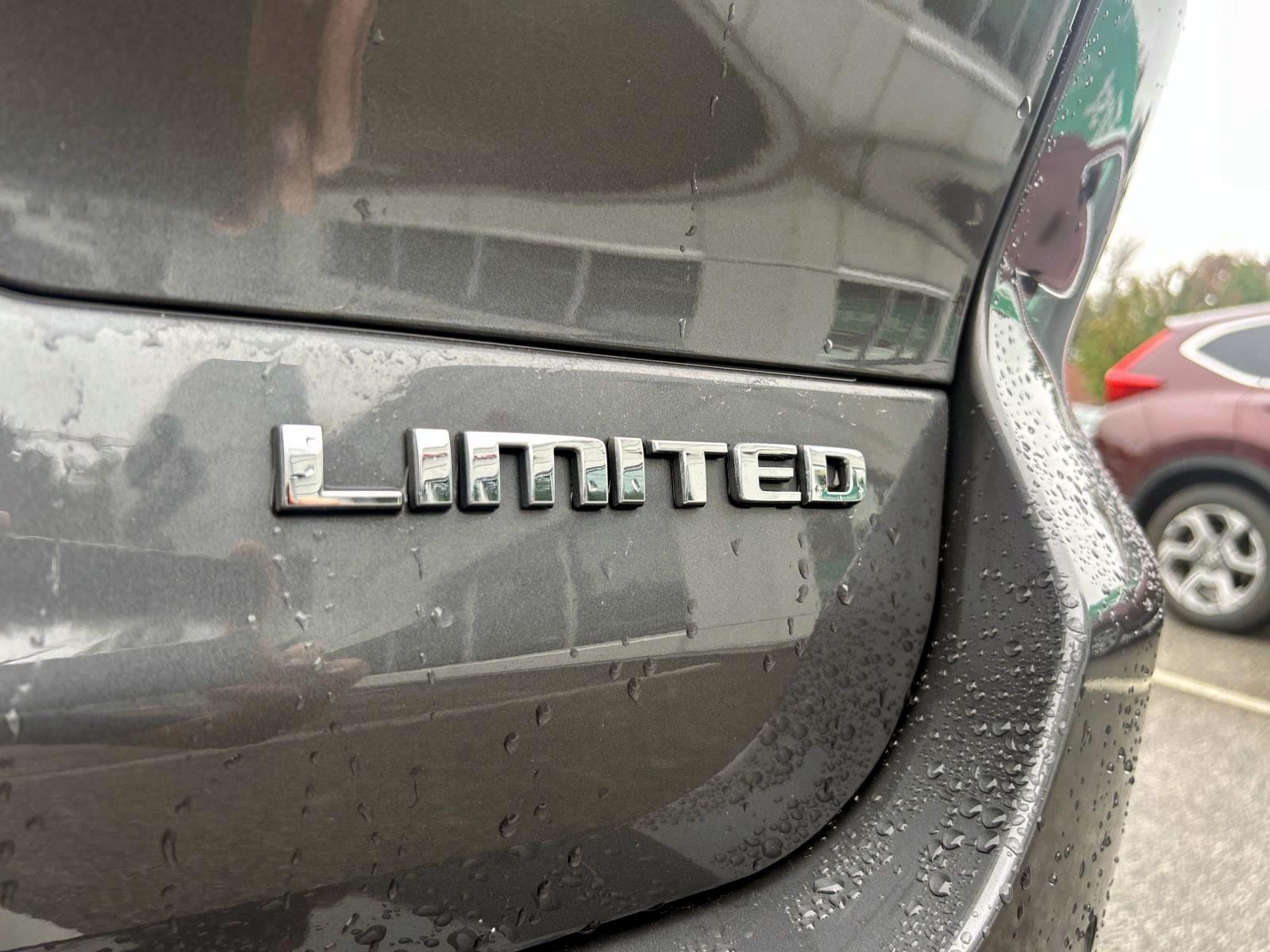 2022 Jeep Grand Cherokee Limited photo 7