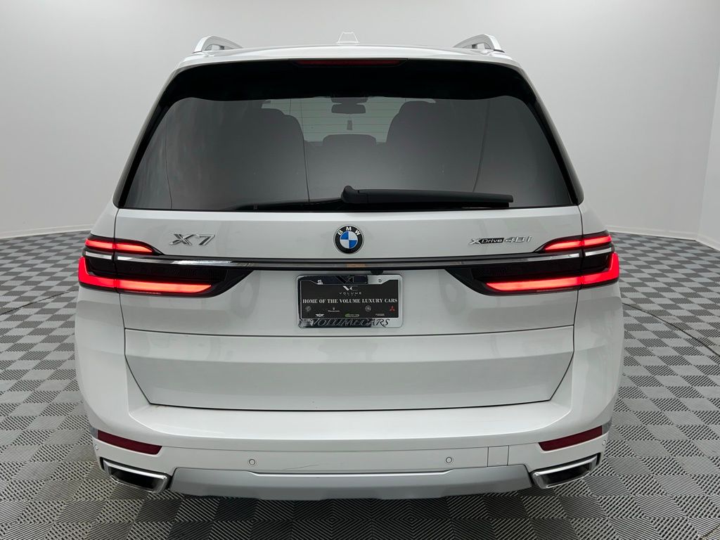 PreOwned 2024 BMW X7 xDrive40i 4D Sport Utility in Des Plaines 