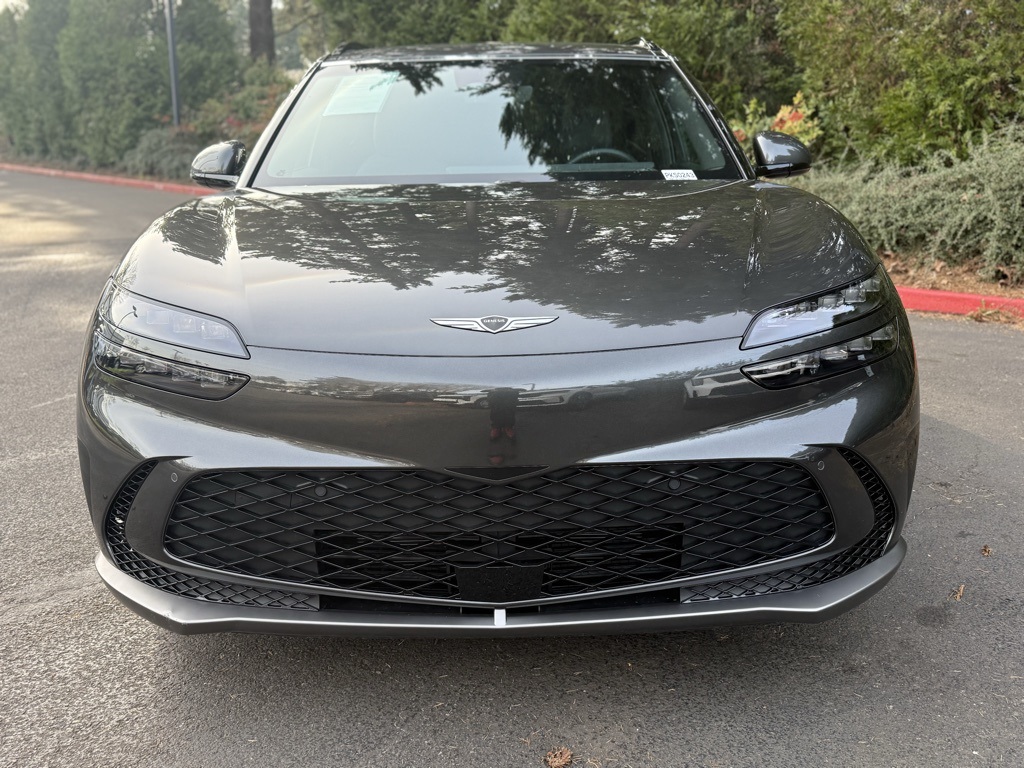 Used 2024 GENESIS GV60 Standard with VIN KMUKB4SA0RU023409 for sale in Gladstone, OR