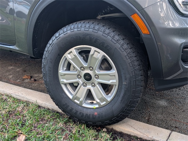 2025 Ford Ranger XL photo 2