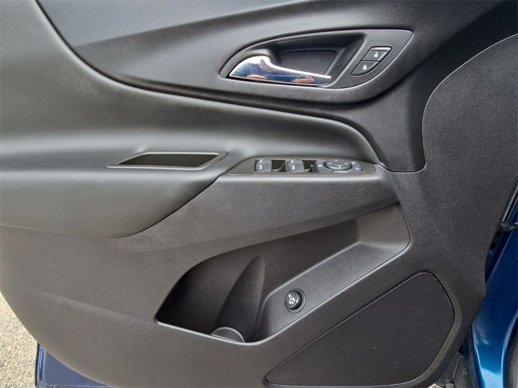 2021 Chevrolet Equinox LT photo 22