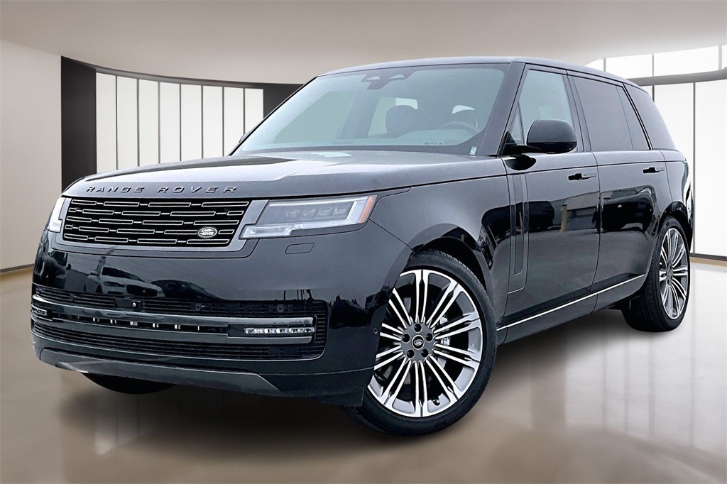 2025 Land Rover Range Rover SE's photo
