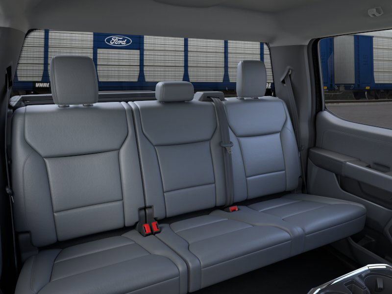 2025 Ford F-150 Lightning XLT photo 11