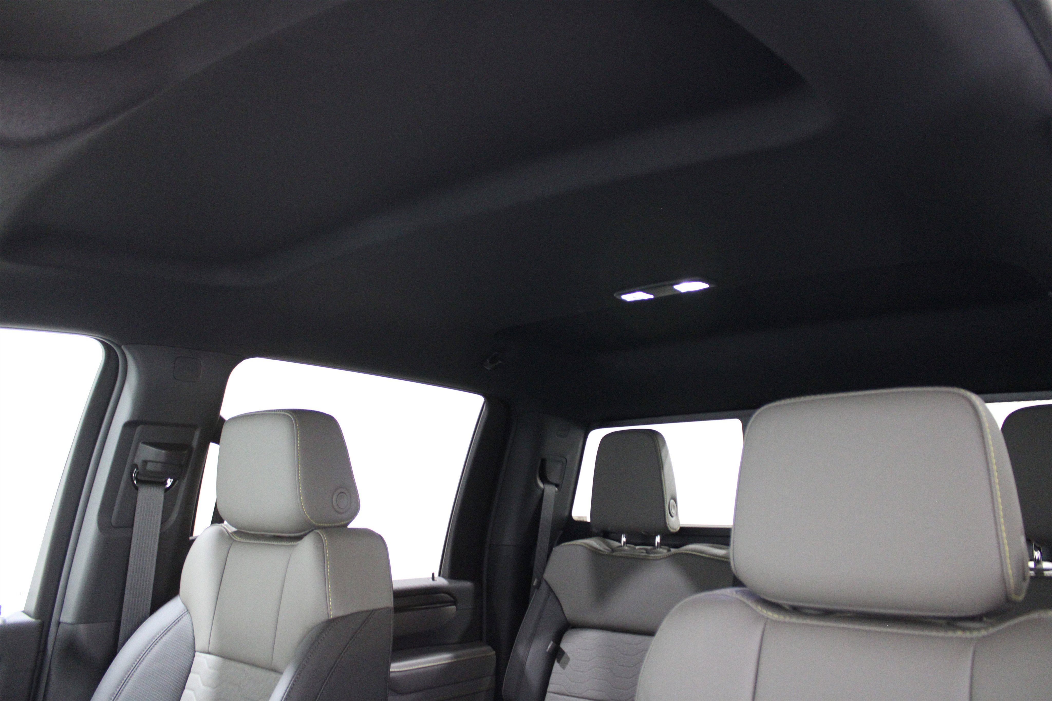 2025 Chevrolet Silverado 2500HD ZR2 photo 21