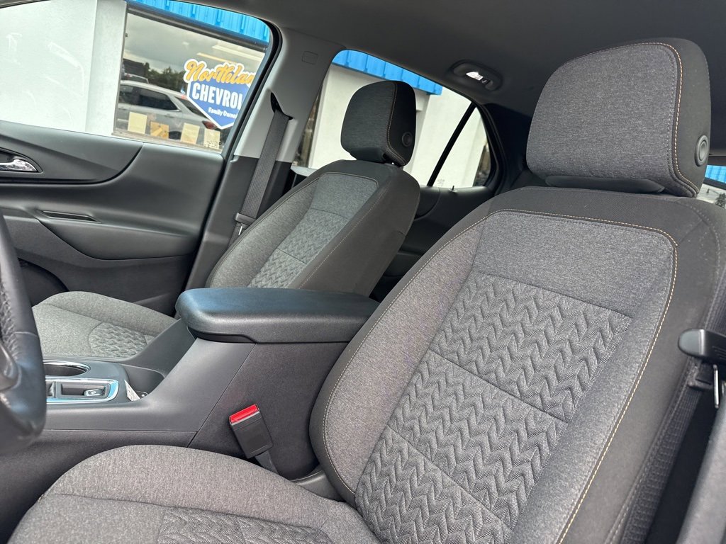2024 Chevrolet Equinox LT photo 27
