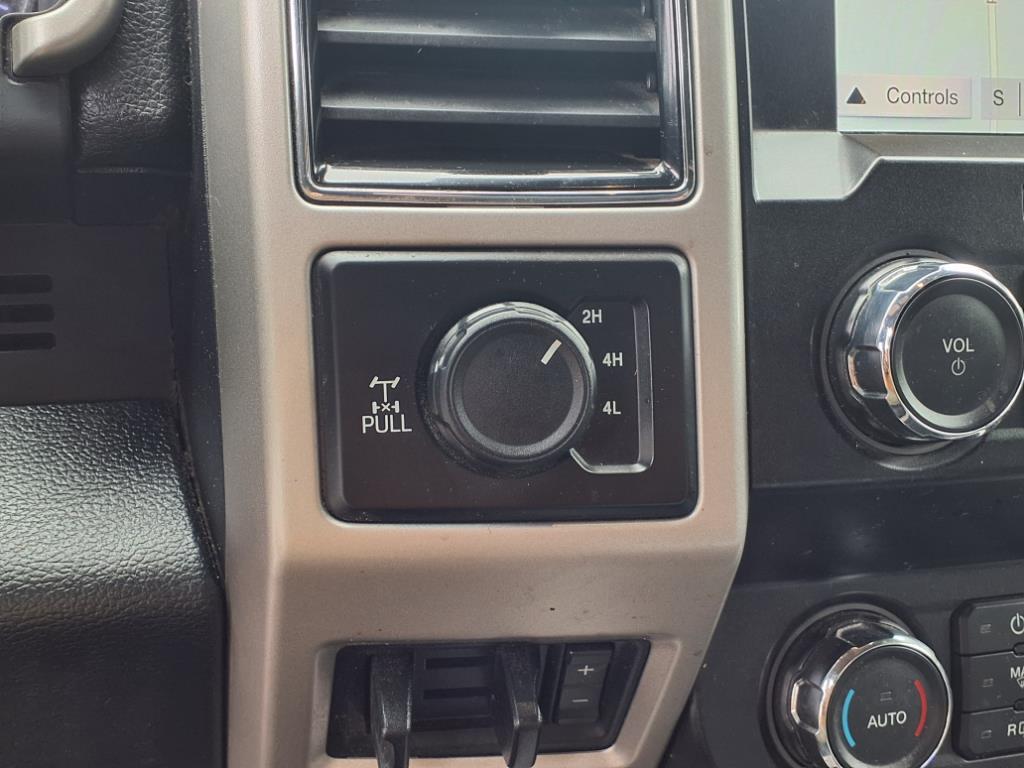 2019 Ford F-250 Lariat photo 9