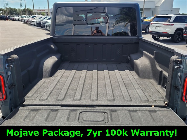 2024 Jeep Gladiator Mojave photo 7