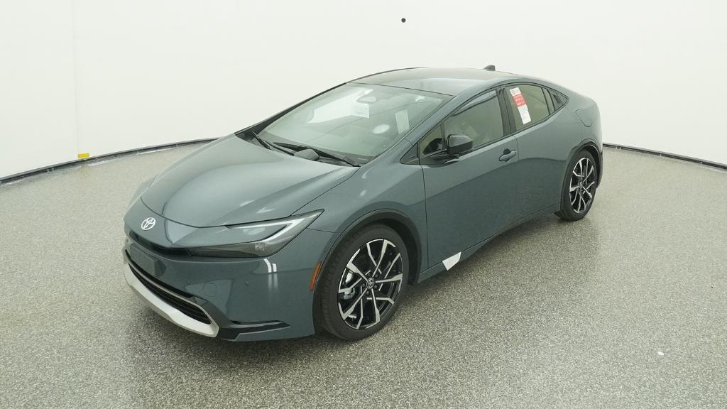 2026 Toyota Prius XSE Premium's photo