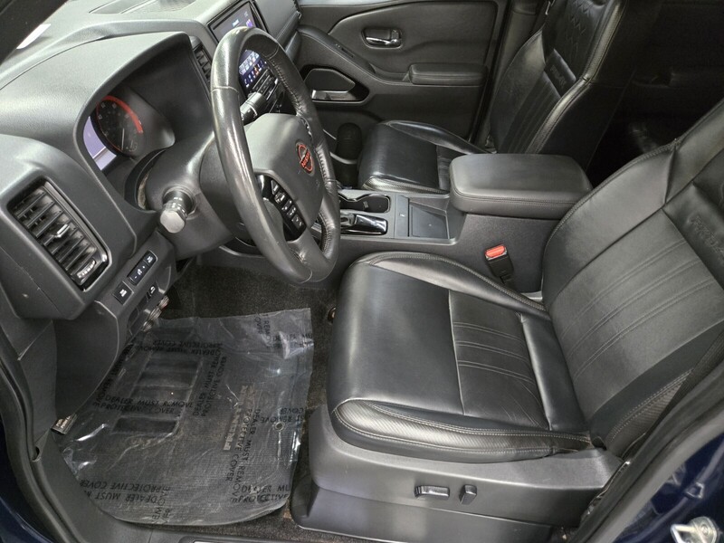 2022 Nissan Frontier PRO-4X photo 7