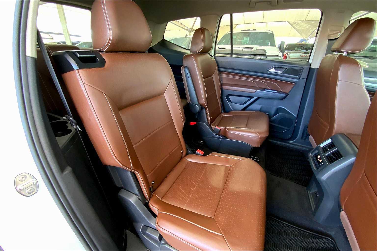 2021 Volkswagen Atlas V6 SEL R-Line photo 16