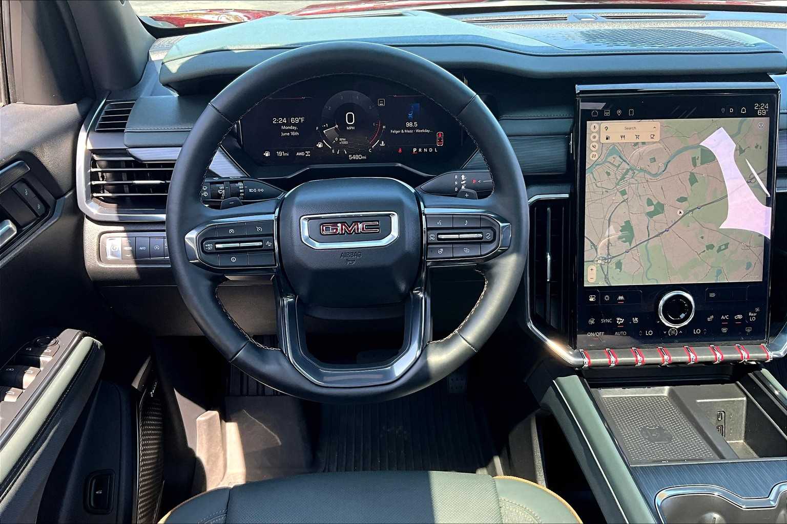2024 Gmc Acadia AT4 photo 16
