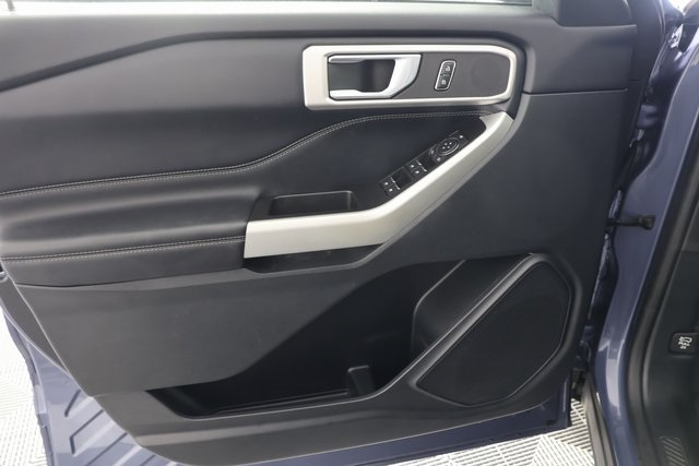 2021 Ford Explorer XLT photo 23
