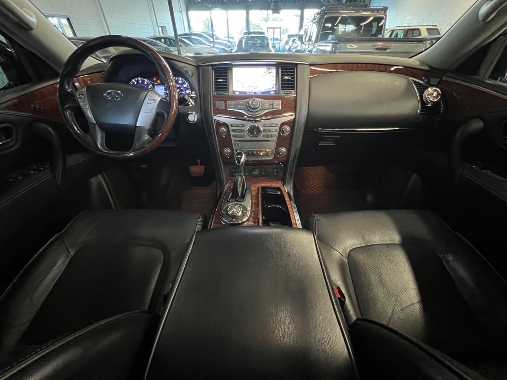 2019 Infiniti QX80 Luxe photo 19