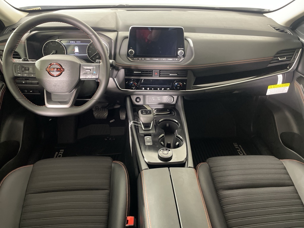 2026 Nissan Rogue SV photo 33