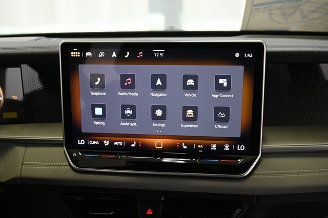 2025 Volkswagen Tiguan SE R-Line Black photo 4